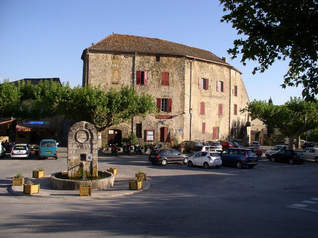 Chateau Rosans Exterior photo